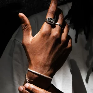 Twojeys Framed Ring