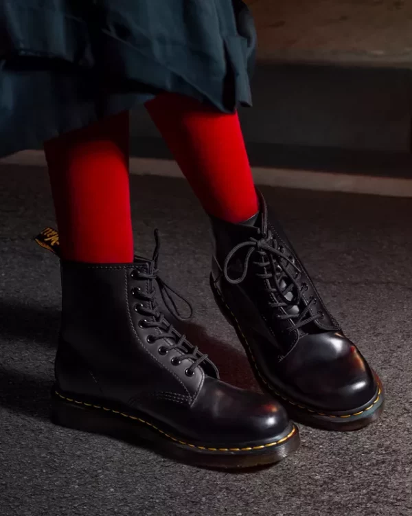1460 Glattleder Schnürstiefel